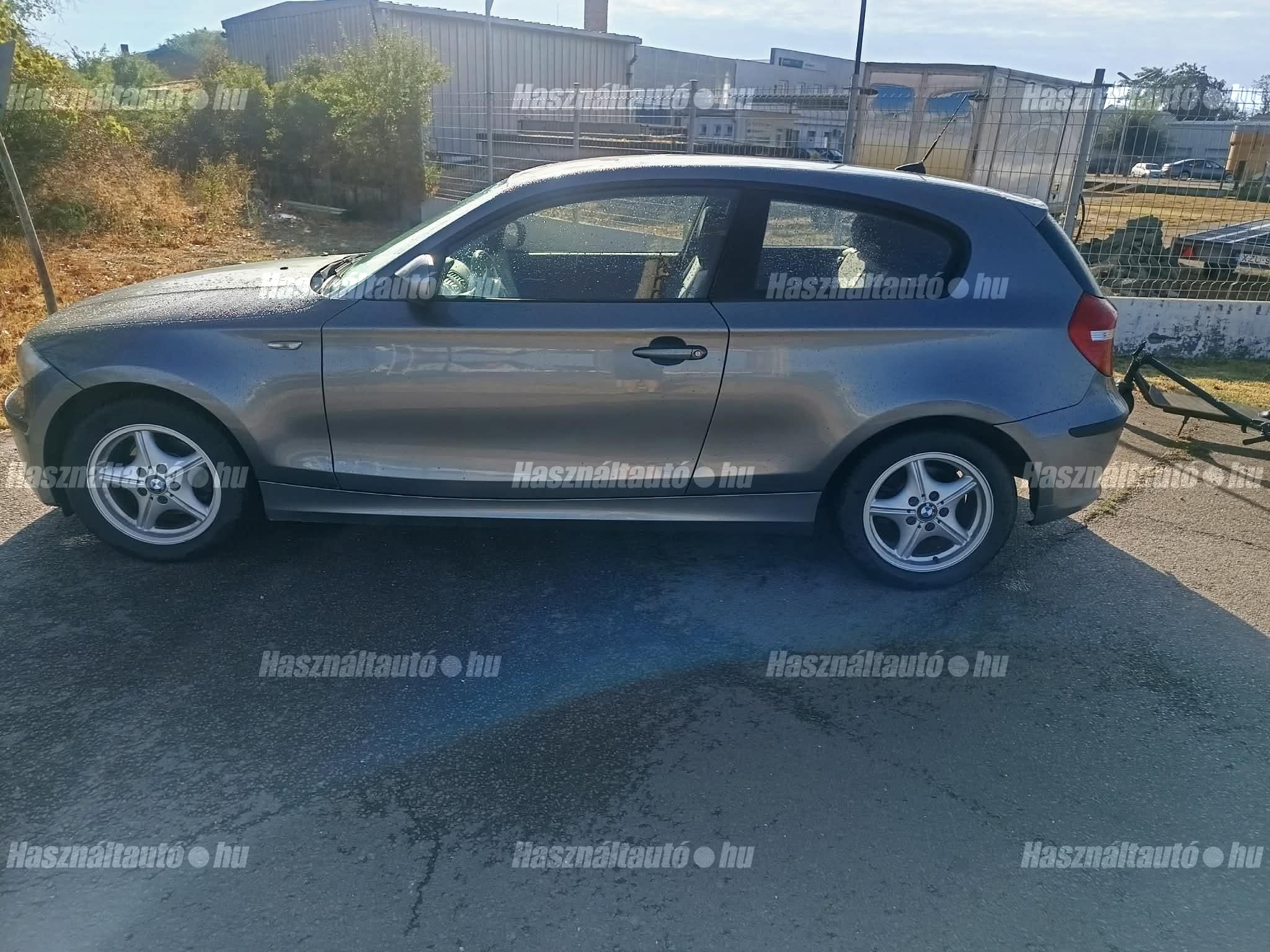 BMW 1-ES SOROZAT 2010/10 - 1