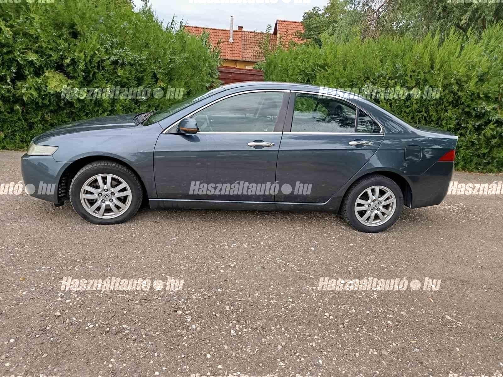 HONDA ACCORD 2004/12 - 1