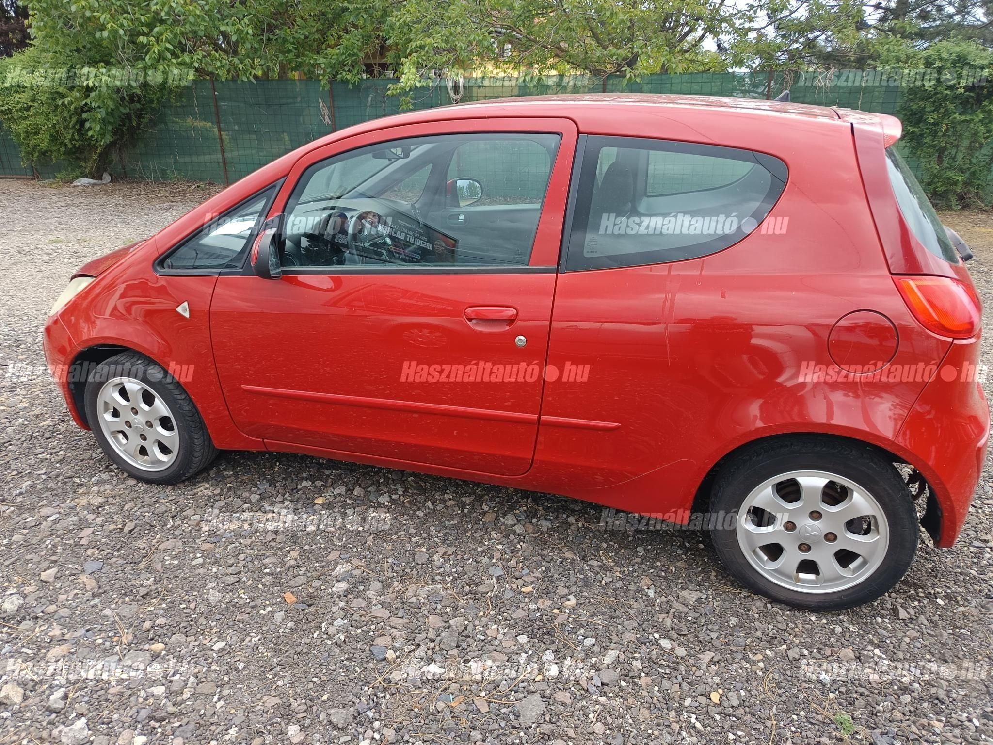 MITSUBISHI COLT 2005/10 - 1