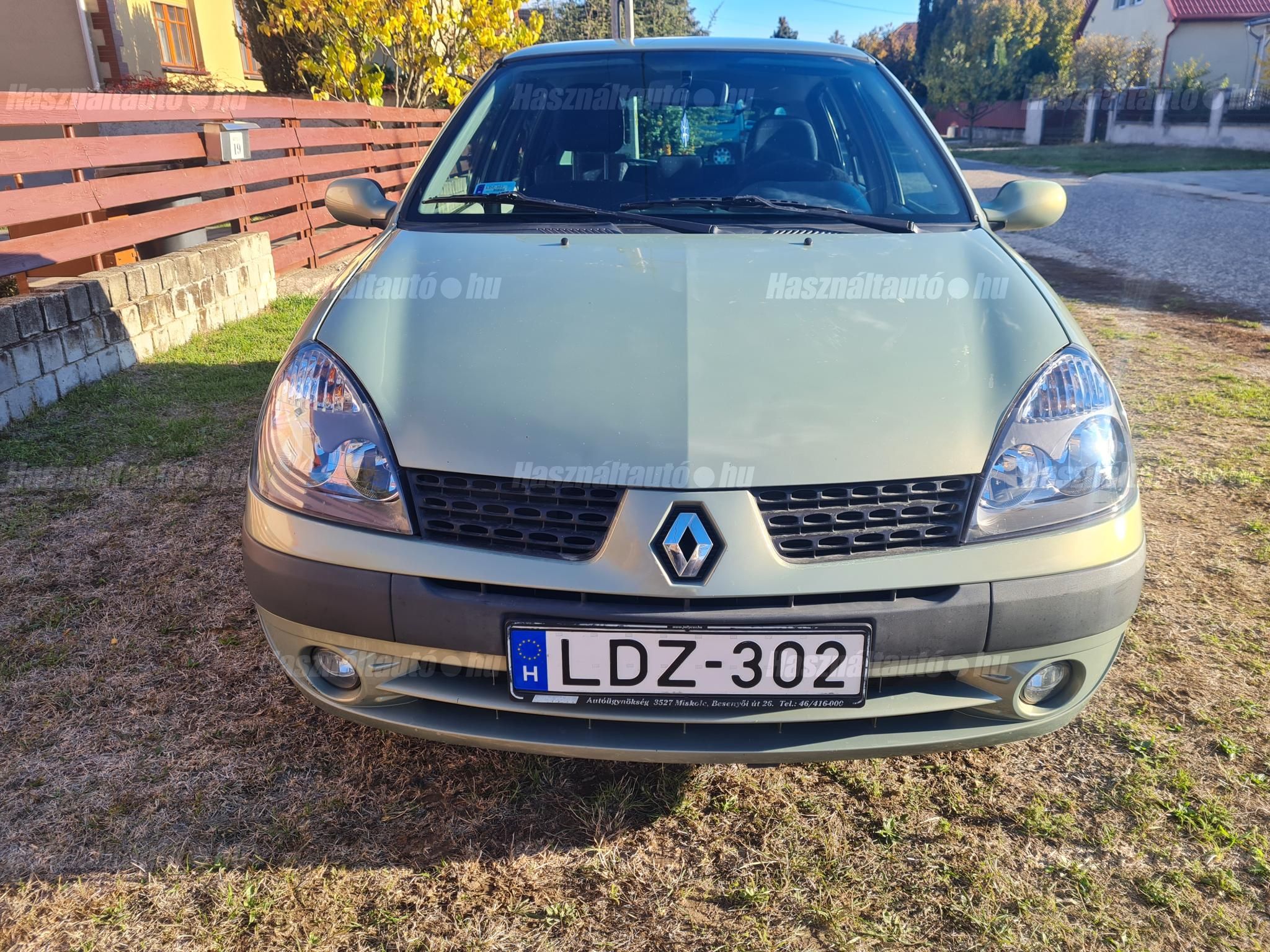 RENAULT CLIO 2005 - 1
