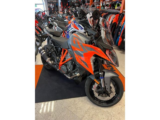 KTM 1290 SUPER DUKE GT