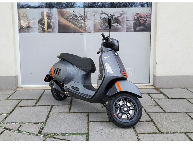 VESPA GTS 300 SUPER SPORT 2024-as modell RENDELHETŐ! AKCIÓS! Autó-motor beszámítás