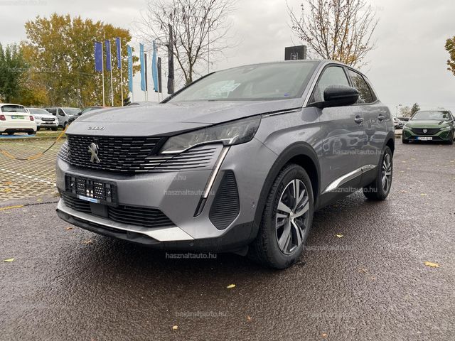 PEUGEOT 3008 1.5 BlueHDi Active Pack EAT8 RENDELHETŐ! AKÁR 3.3% THM-től