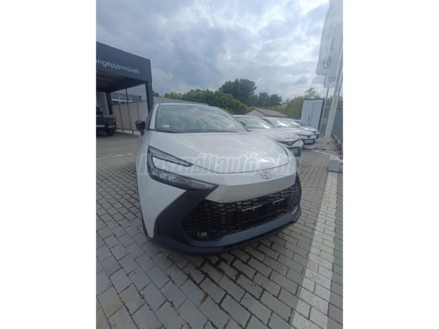 TOYOTA C-HR 1.8 Hybrid Style e-CVT Készletről azonnal elérhető!