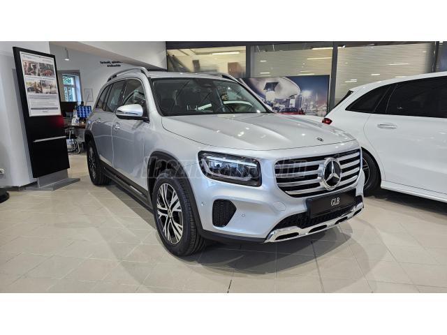 MERCEDES-BENZ GLB 200 d 4Matic 8G-DCT