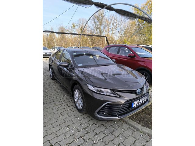 TOYOTA CAMRY 2.5 Hybrid Comfort CVT Készletről azonnal elérhető bemutatóautó!