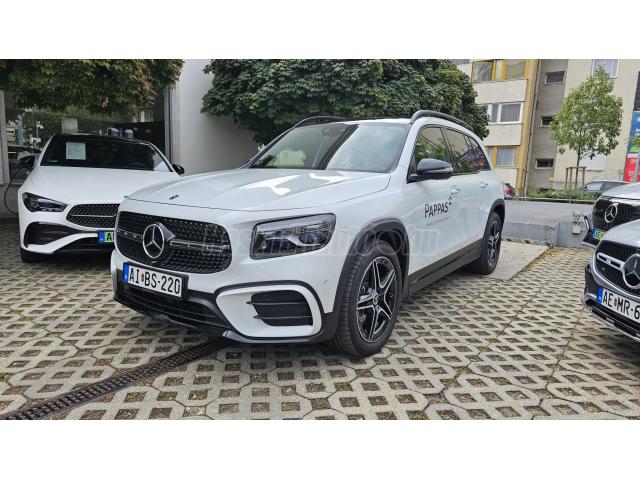 MERCEDES-BENZ GLB 220 d 4Matic 8G-DCT (7 személyes )