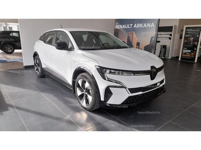 RENAULT MEGANE E-Tech electric EV60 Equilibre KÉSZLETRŐL! Akár 4.9 % THM finanszírozással!