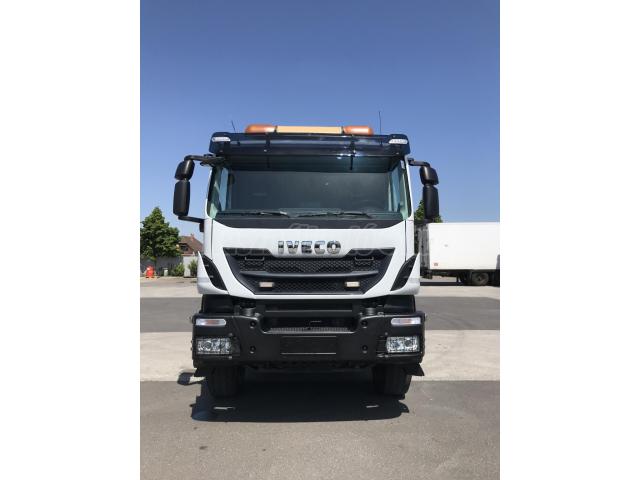 IVECO TRAKKER 500/EU6/8X4/MEILLER/3OLD.BILLENŐ/350ekm