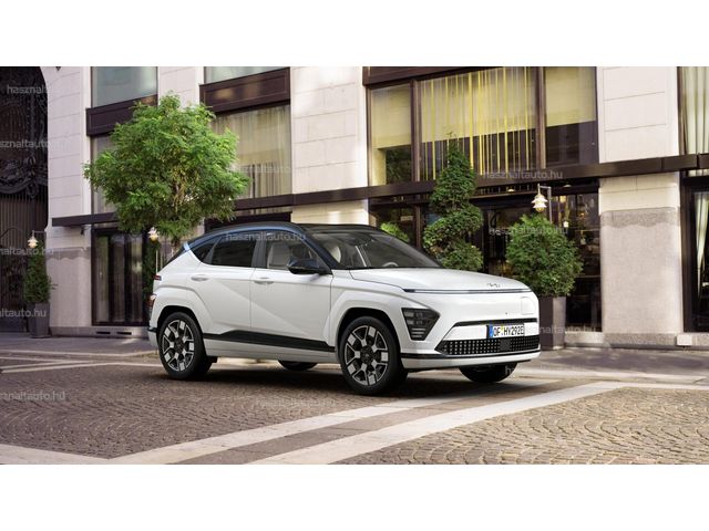 HYUNDAI KONA EV 65,4kWh Premium KÉSZLETRŐL ELVIHETŐ