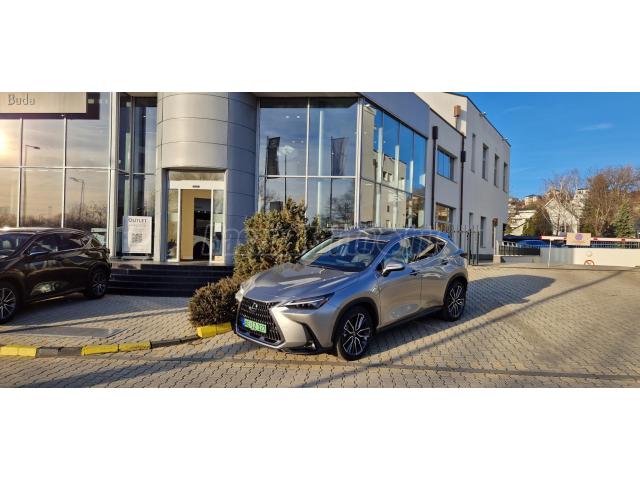 LEXUS NX 450h+ Luxury Top CVT Sunroof