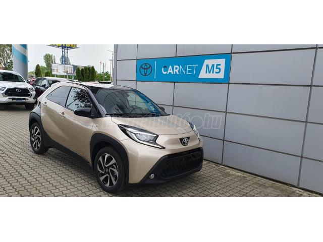 TOYOTA AYGO X 1.0 VVT-i Style Tech Vision