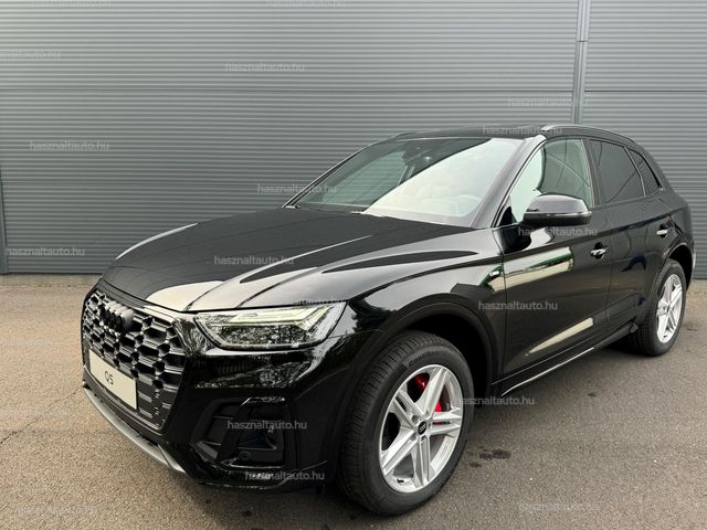 AUDI Q5 40 TDI S line quattro S-tronic