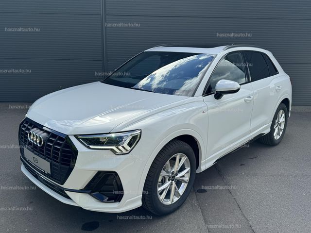 AUDI Q3 35 TFSI S line S-tronic