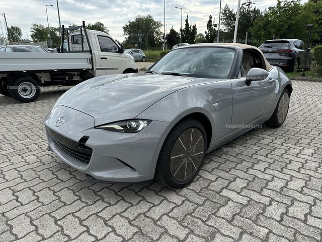 MAZDA MX-5 2.0i Skyactiv Kazari 2024-es modellév