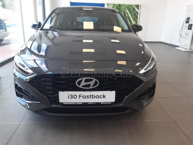 HYUNDAI I30 Fastback 1.5 T-GDi MHEV 140 Le Készletről!