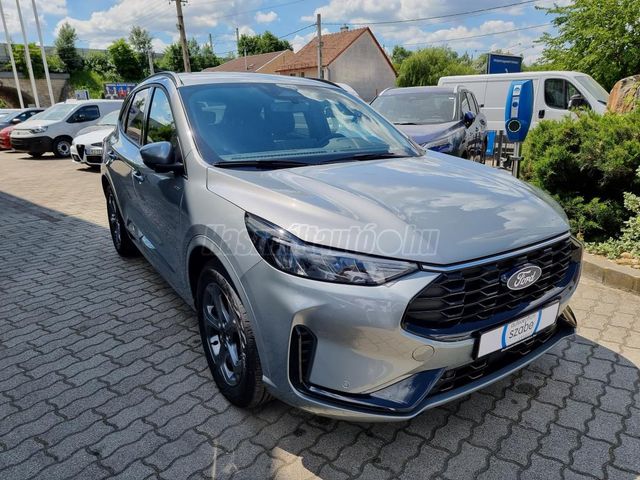 FORD KUGA ST-LINE 1.5 ECOBOOST 186 A8 Metálfényezéssel | Készleten