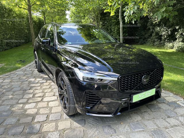 VOLVO XC60 2.0 [T6] Black Edition AWD Geartronic A fekete lovag