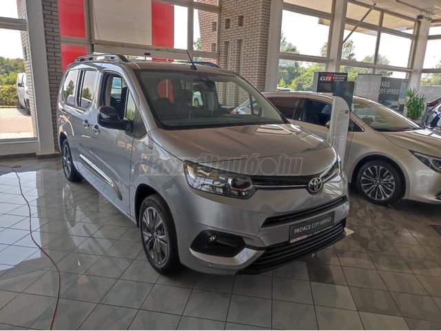 TOYOTA PROACE City Verso EV Family Plus L2H1 (Automata)