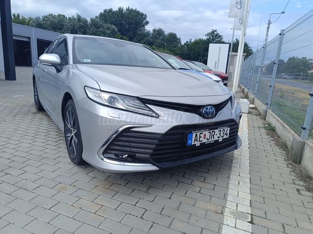 TOYOTA CAMRY 2.5 Hybrid Executive CVT Készletről azonnal elérhető tesztautó!