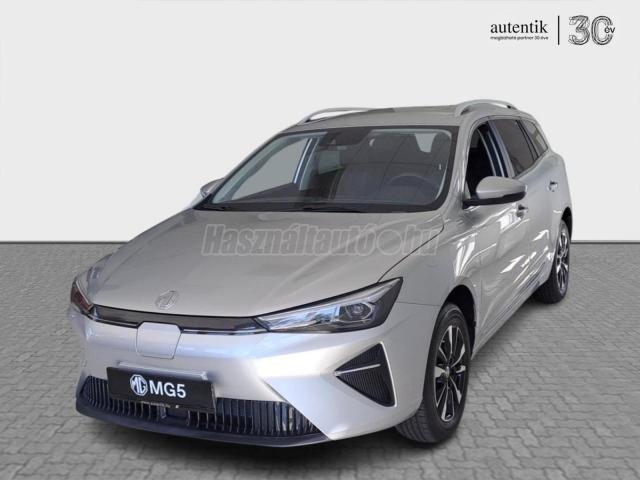 MG MG5 5 EV Standard Range Comfort