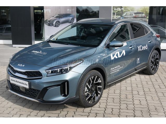 KIA XCEED 1.5 T-GDI X-Platinum DCT Top csomaggal Tesztautó