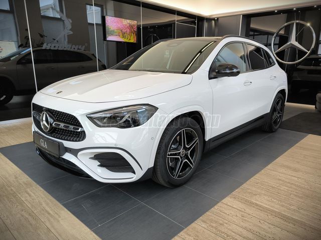 MERCEDES-BENZ GLA 200 AMG Line 7G-DCT