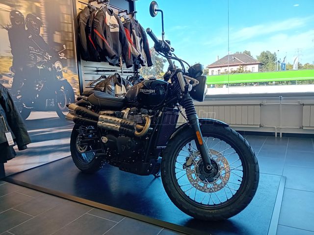 TRIUMPH SCRAMBLER 900