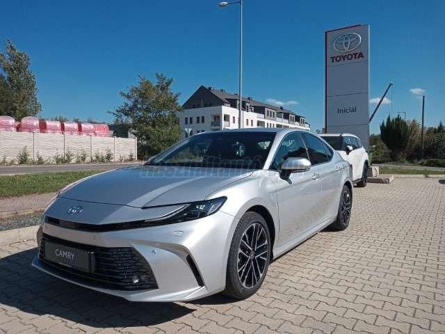 TOYOTA CAMRY 2.5 Hybrid Prestige CVT Készletről azonnal. Minimális km. futással