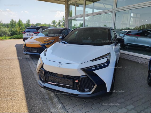 TOYOTA C-HR 2.0 PHEV GR Sport Tech Premier Edition e-CVT