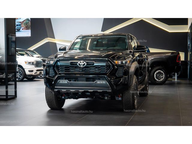 TOYOTA TACOMA TRD Off Road 4x4 / Facelift / 278 HP