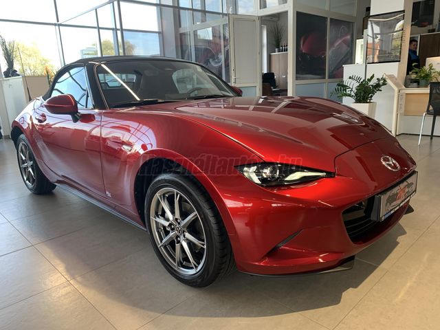 MAZDA MX-5 1.5i Skyactiv Exclusive-Line NAVI! Márkekereskedésből!