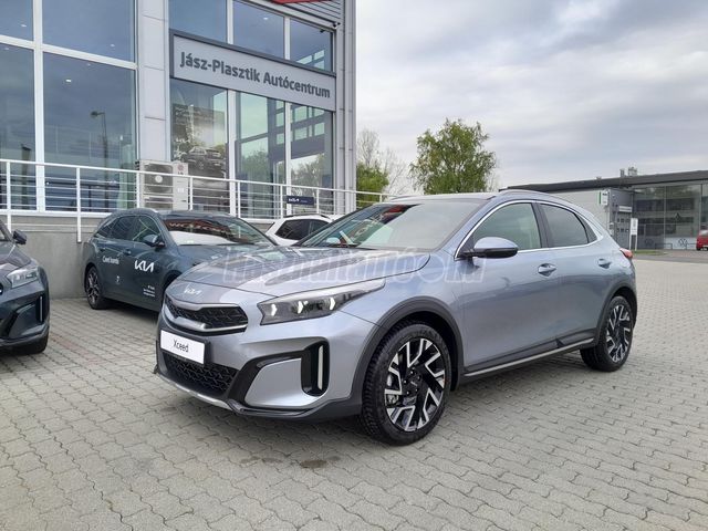 KIA XCEED 1.5 T-GDI X-Gold AZONNAL KÉSZLETRŐL!!! AKÁR 4.99% FINANSZÍROZÁSSAL!