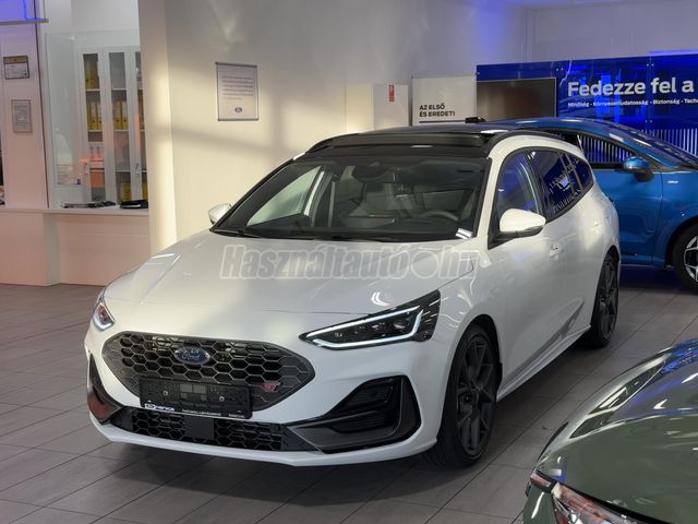 FORD FOCUS 2.3 EcoBoost ST UTOLSÓ RENDELÉSI ESÉLYEK!