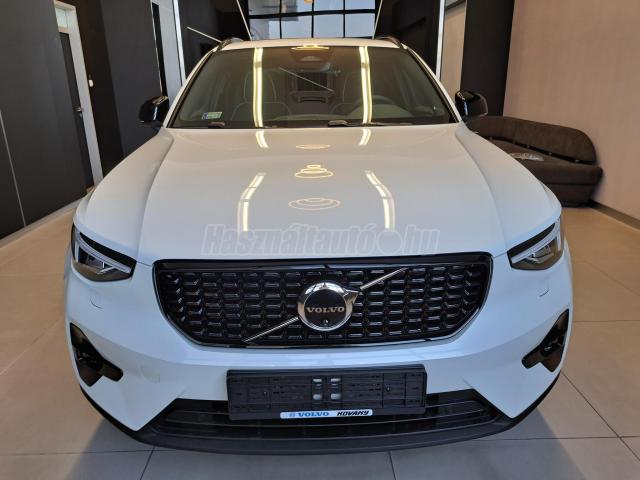 VOLVO XC40 2.0 [B4] MHEV Ultimate Dark DCT