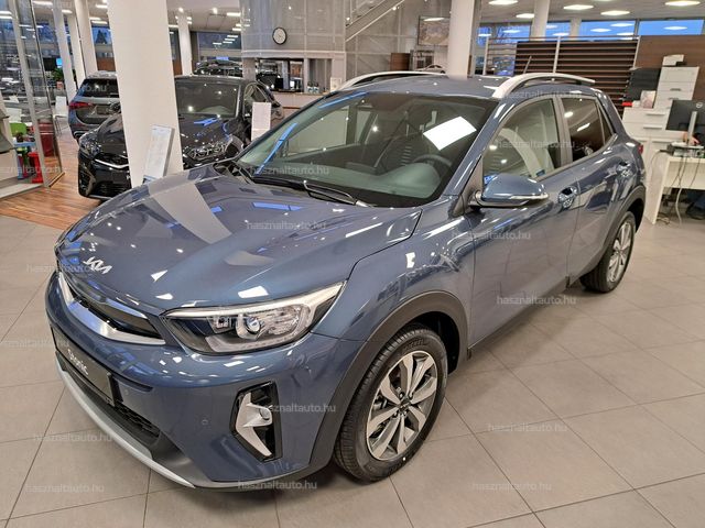 KIA STONIC 1.0 T-GDI X-Platinum ADA csomagos demó autó januári átadás