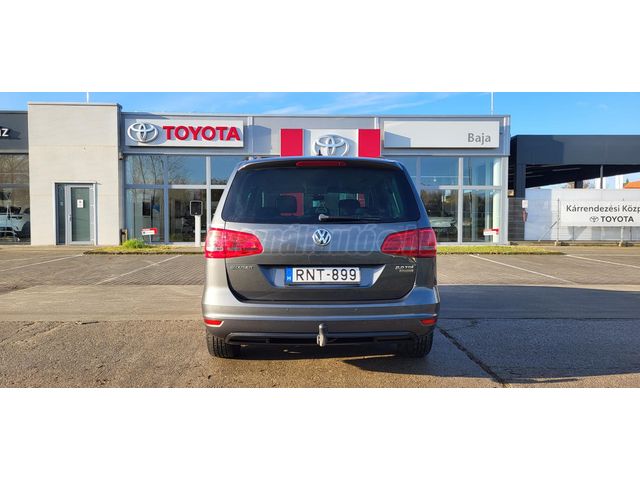 Elad Haszn Lt Volkswagen Sharan Cr Tdi Comfortline Szem Ly