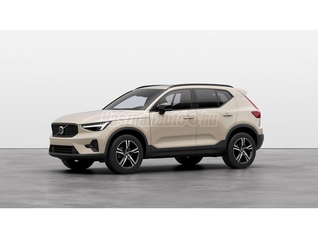 VOLVO XC40 2.0 [B3] MHEV Plus Dark DCT