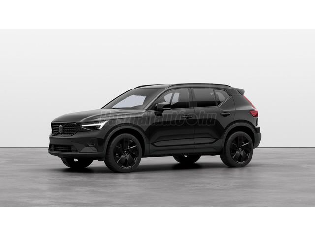 VOLVO XC40 2.0 [B3] MHEV Plus Dark Black Edition DCT