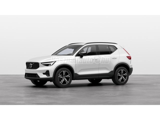 VOLVO XC40 2.0 [B4] MHEV Plus Dark DCT