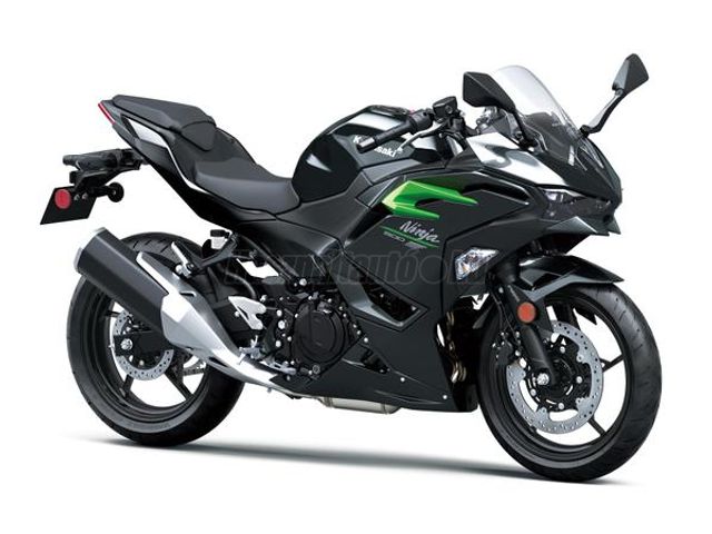 KAWASAKI NINJA 500 2025