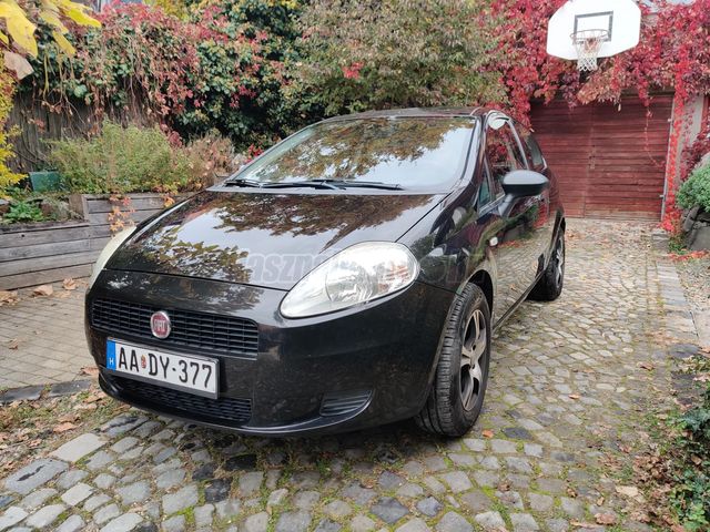 Elad Haszn Lt Fiat Grande Punto V Actual Fekete Met L