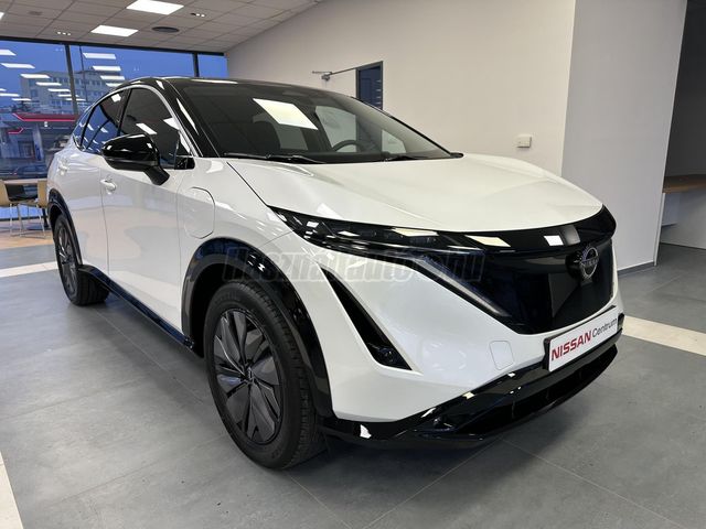 NISSAN ARIYA 63kWh Advance 22 kW fedélzeti töltő+360 fokos parkoló kamera mozgó tárgy észlelés KÉSZLETEN