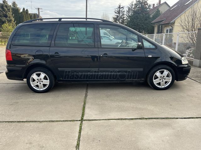 Elad Haszn Lt Volkswagen Sharan Pd Tdi Fekete Sz N