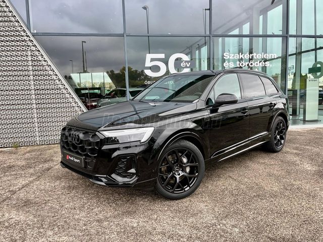 AUDI Q7 50 TDI S line quattro Tiptronic ic [7 személy] S-line - Audi Centrum Budapest