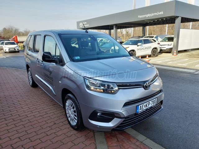 TOYOTA PROACE City Verso 1.2T Shuttle L2H1 [7 személy]