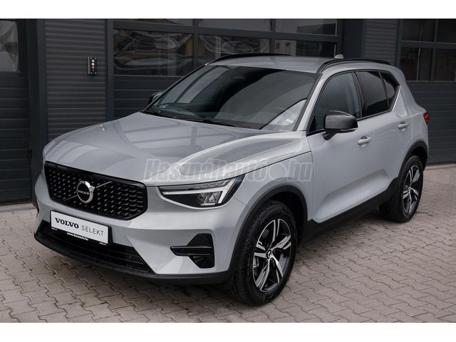 VOLVO XC40 2.0 [B3] MHEV Plus Dark DCT ÁFA-s bemutató autó ajánlat