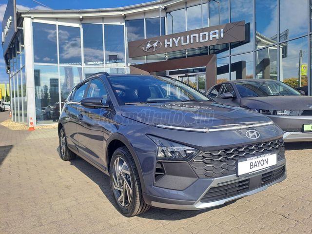 HYUNDAI BAYON 1.2 MPi Life 4 henger szívómotor 5.6L/100km 5 év garancia. kamera navi