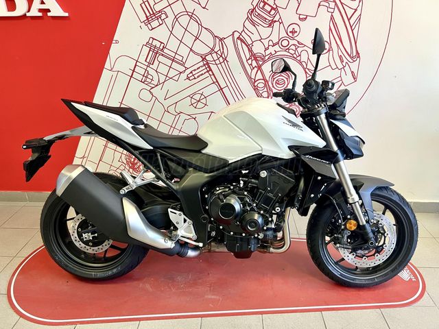 HONDA CB 1000 R HORNET KÉSZLETÜNKRŐL ELÉRHETŐ