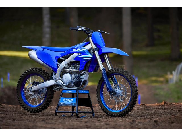 YAMAHA YZ 250 F / 250 F Monster Energy Yamaha Racing Edition RENDELHETŐ! Autó-motor beszámítás